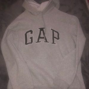 Grey Gap sweatshirt medium